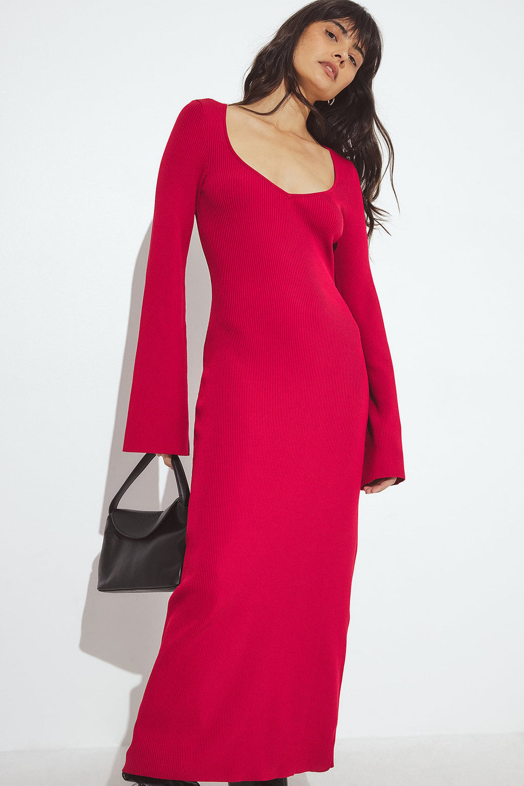 Fine Knitted Trumpet Sleeve Midi Dress Rouge
