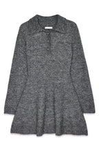 Robe Courte Évasée En Maille Gris