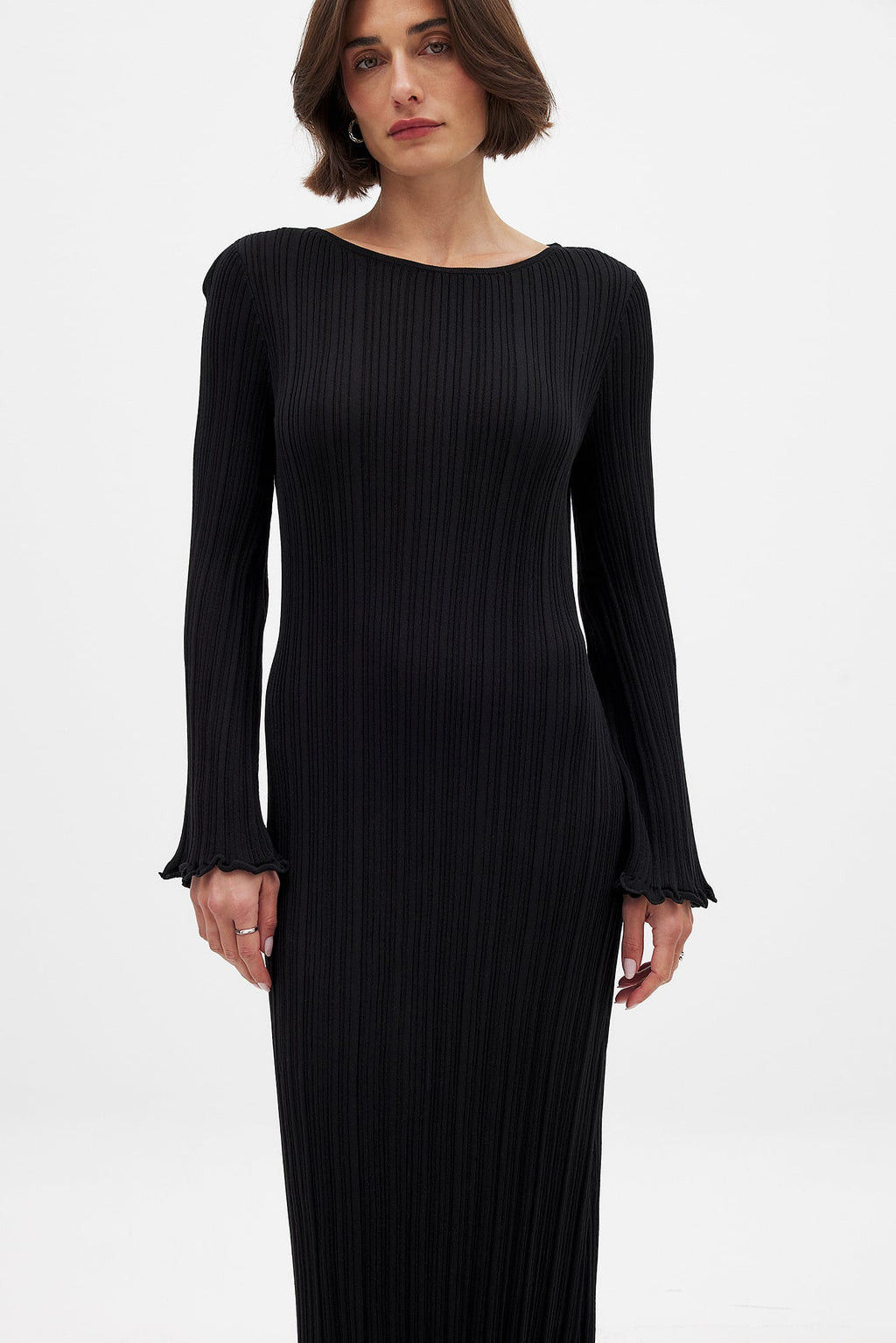 Robe Longue En Maille À Encolure Ronde Et Volants Noir