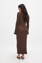 Robe Longue En Maille À Encolure Ronde Et Volants Marron