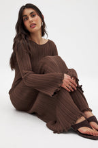 Robe Longue En Maille À Encolure Ronde Et Volants Marron