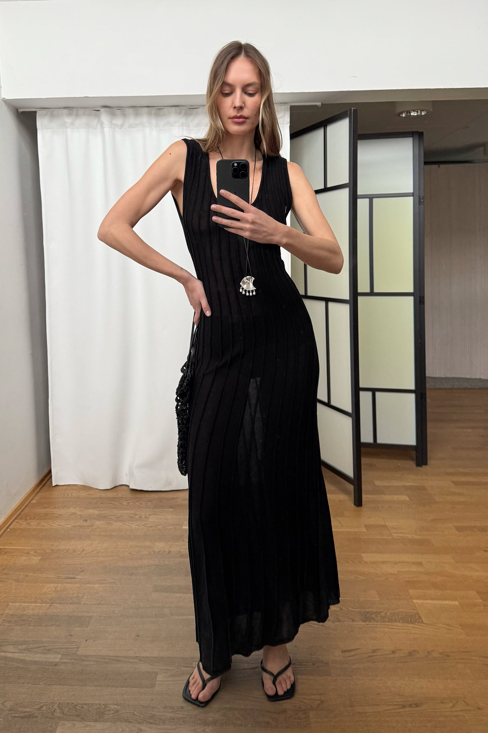 Robe Longue En Maille Côtelée À Encolure Ronde Noir