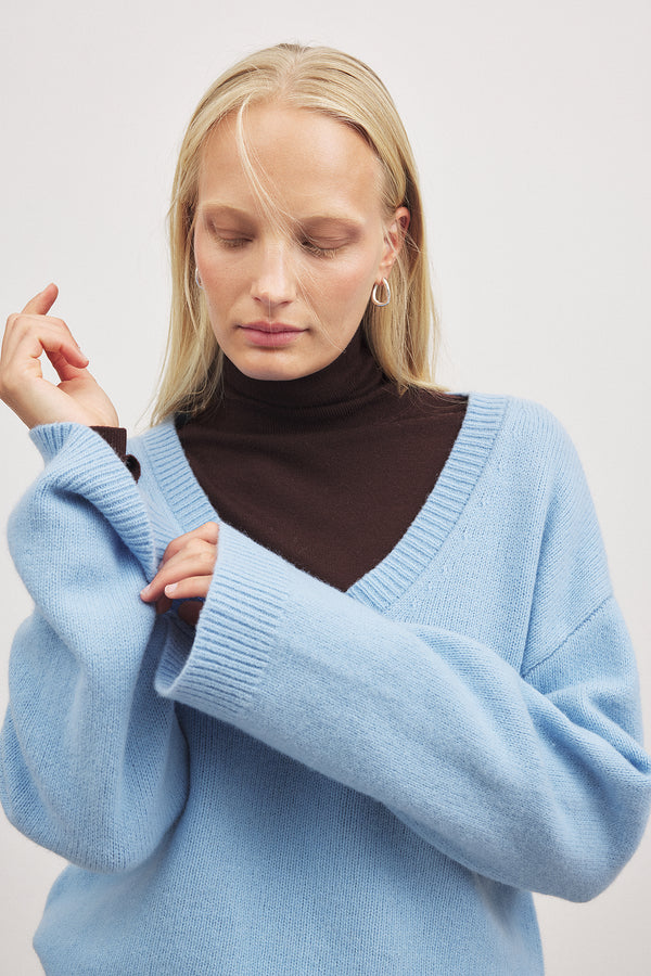 Pull Knitted Wool Oversized V-Neck - Bleu