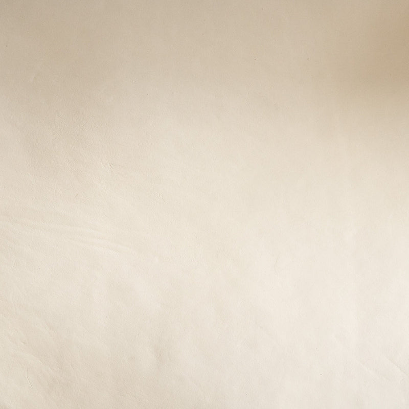 Fauteuil Kuna en teck et cuir tressé blanc