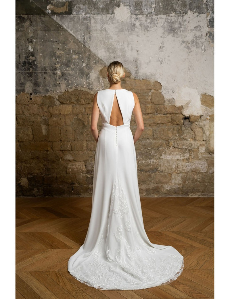 Vestido de novia de ópalo con cinturón pequeño - Blanco seda