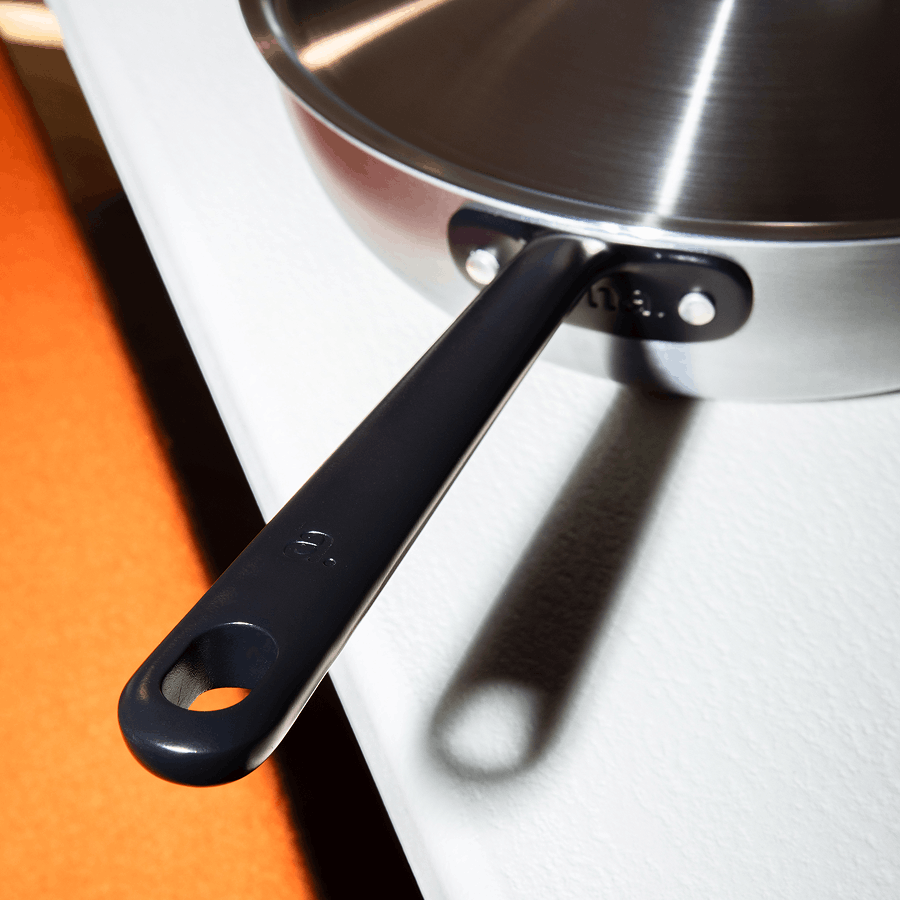 La Sauteuse Idéale En Inox, Manche Noir - 24 Cm