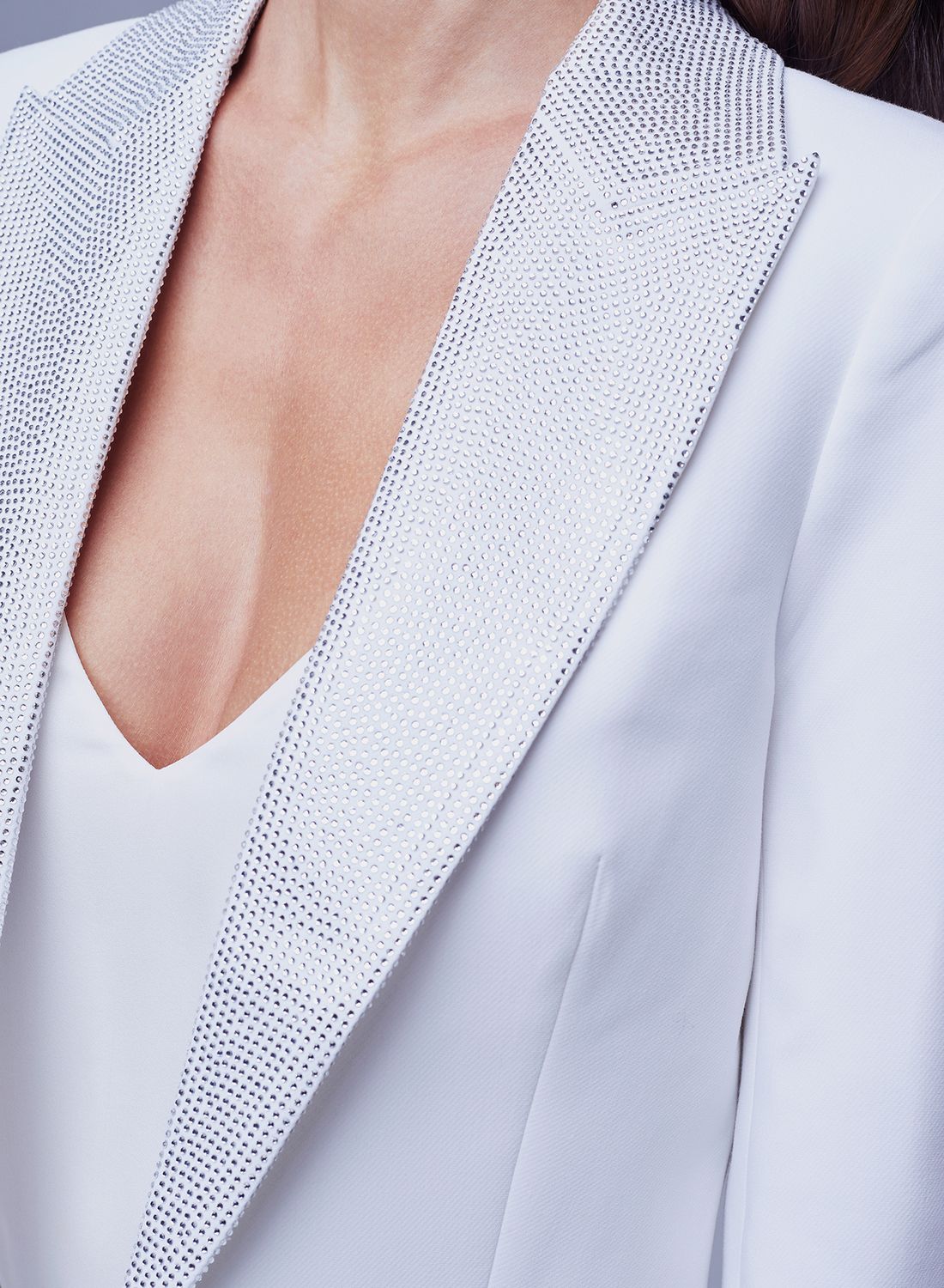 Blazer Jen Crop con Pedrería