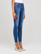 Margot skinny de tiro alto