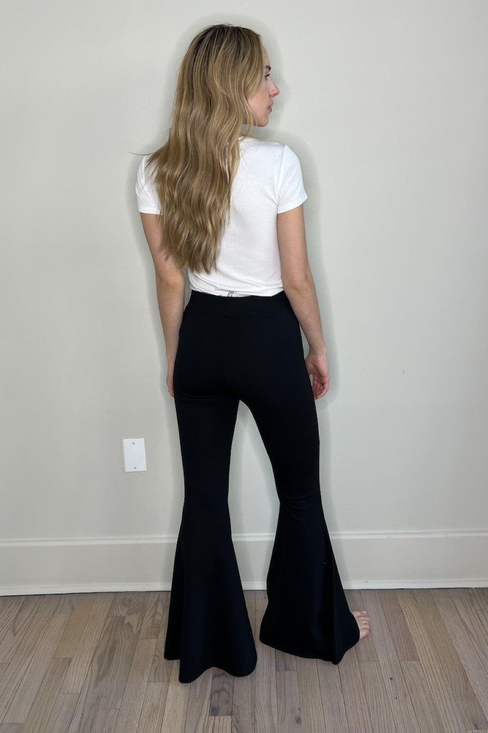 Kiki Hr Pullon Flare