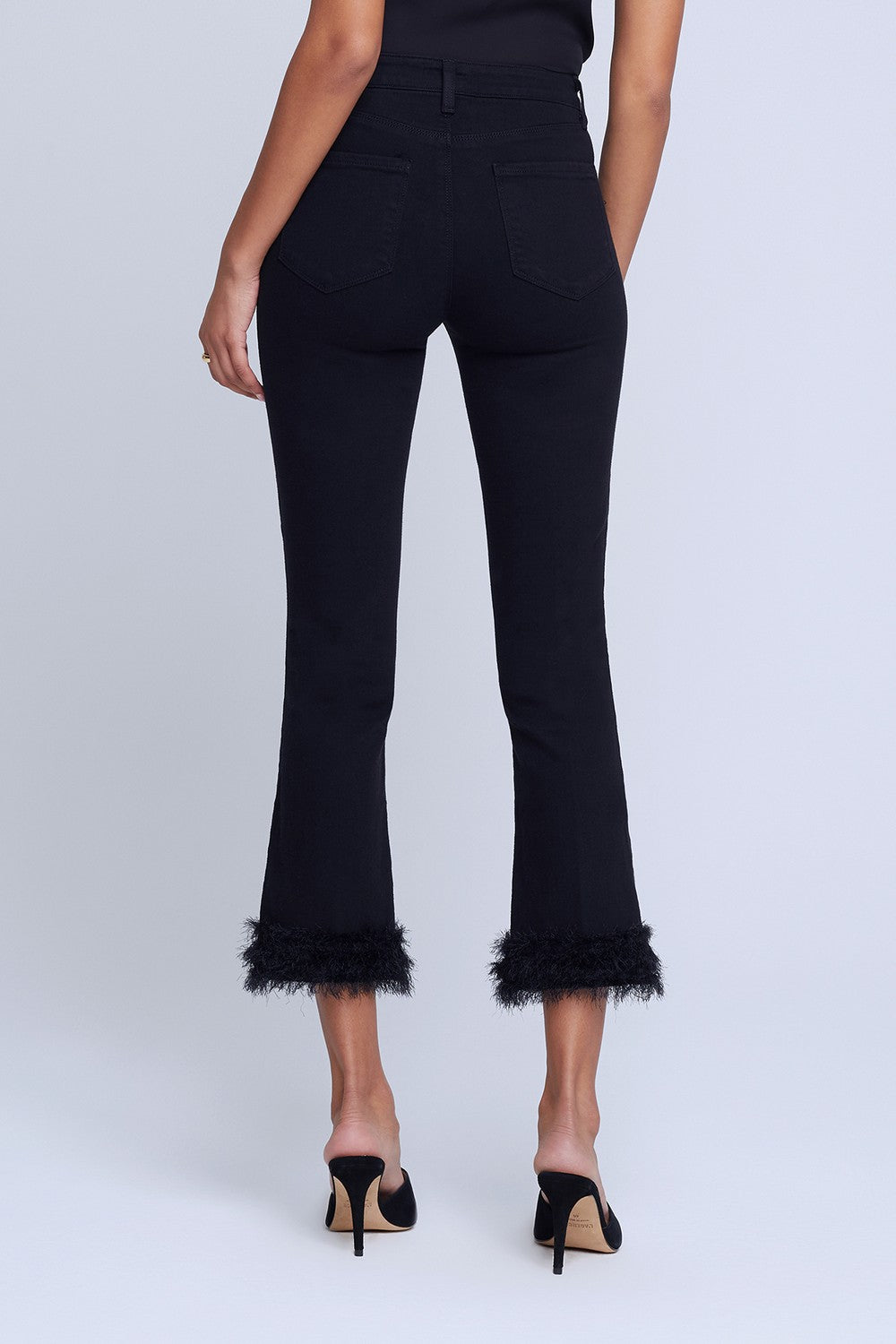 Tati Tiro Alto Cropped Micro Bota Pluma