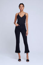 Tati Tiro Alto Cropped Micro Bota Pluma