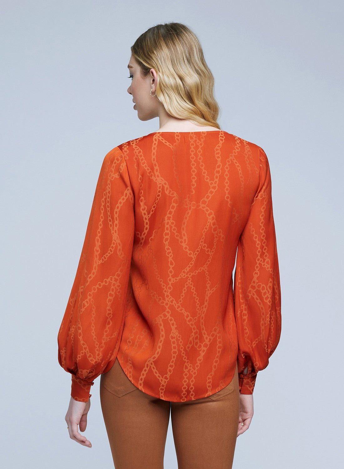 Blusa con scollo a V e maniche ampie Leighton