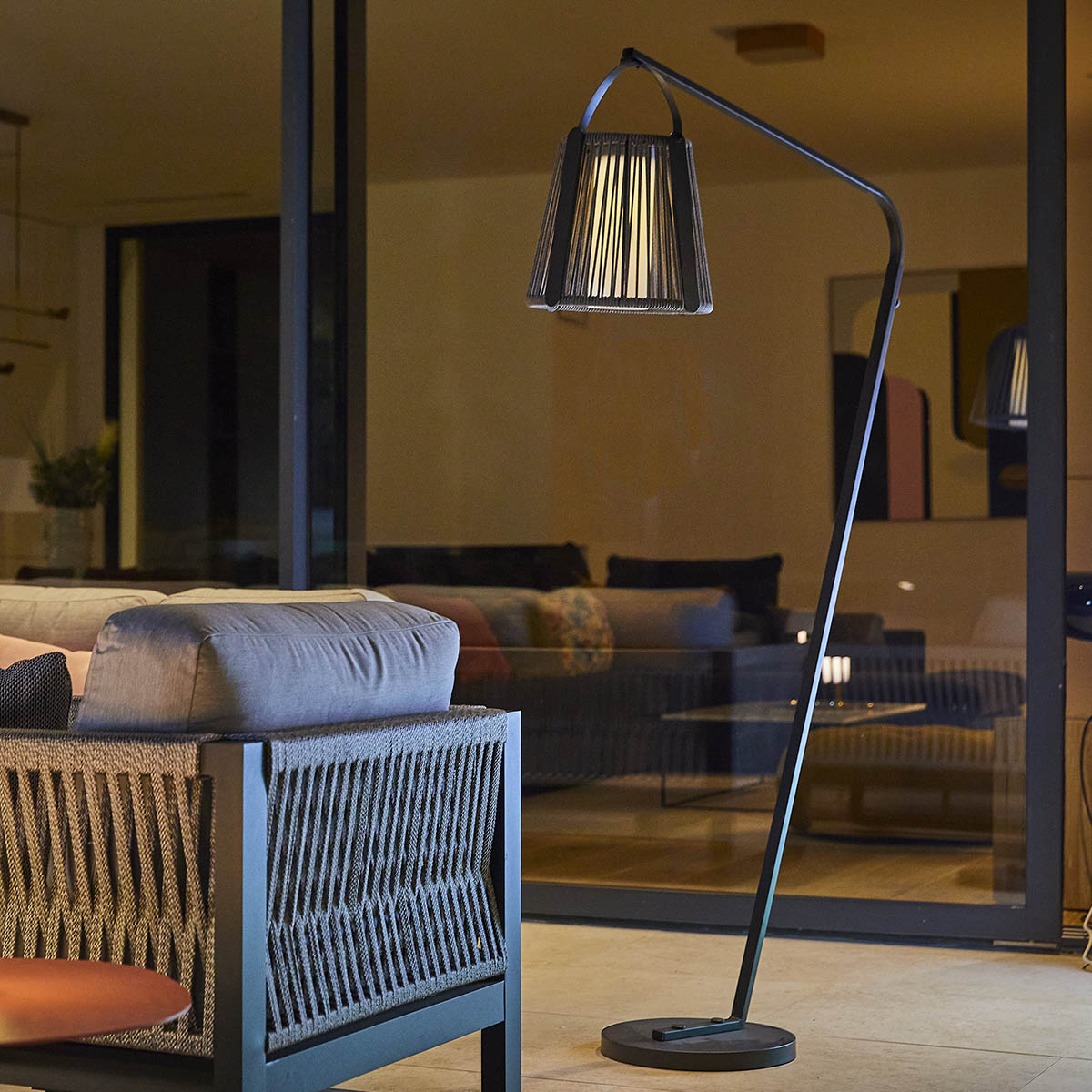 Rayglow - Solar Floor Lamp - Steel - Grey