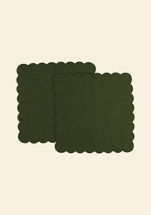 The 2 Linen Scalloped Napkins - Forest Green