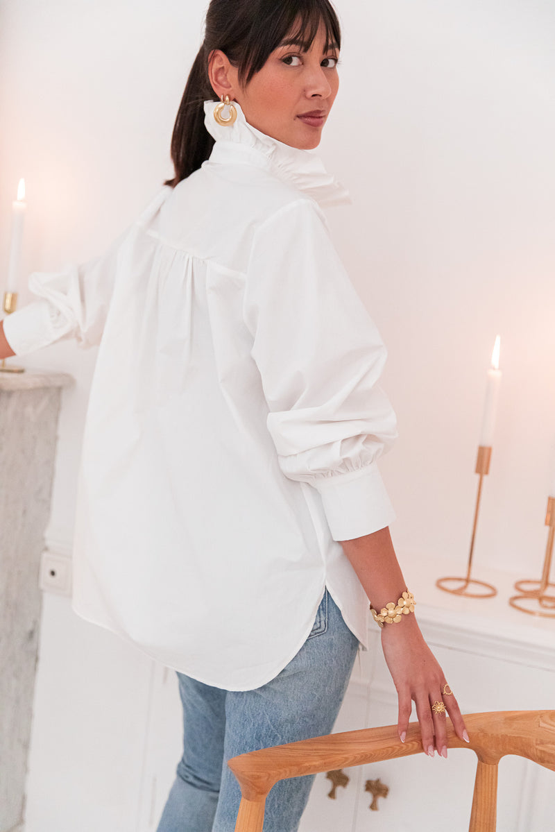 LÉONIE Blanche - Victorian Collar Shirt