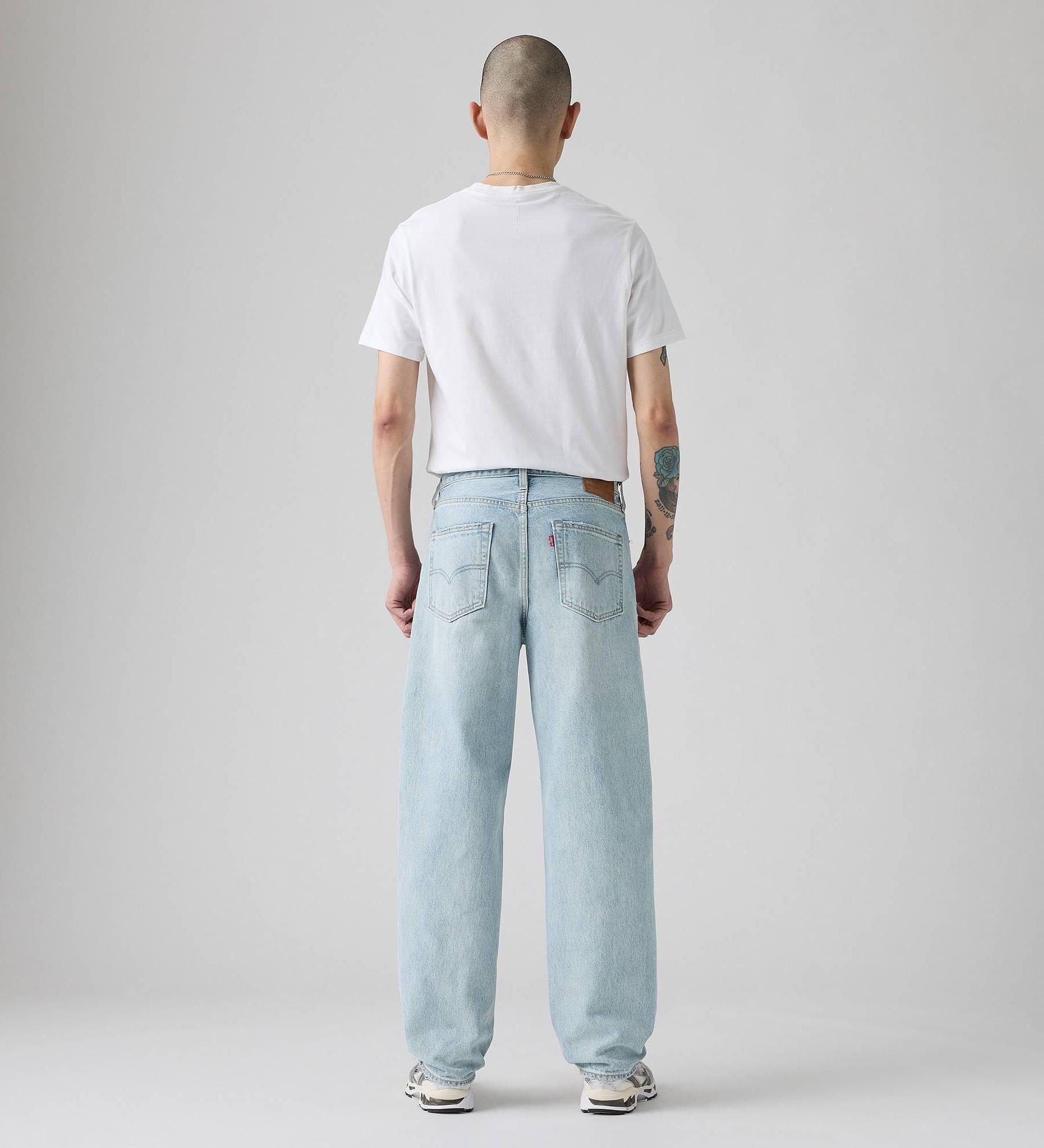 568™ Loose Straight Jeans