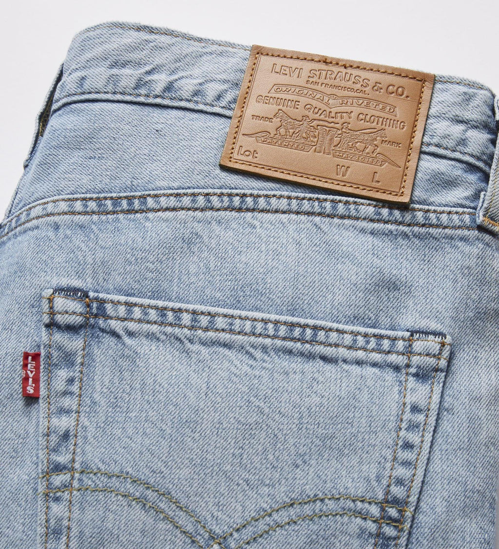 568™ Loose Straight Linen+ Denim Jeans