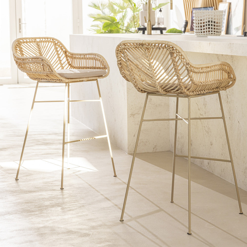 Nunuhai - Set of 2 Bar Stools - Rattan - Beige