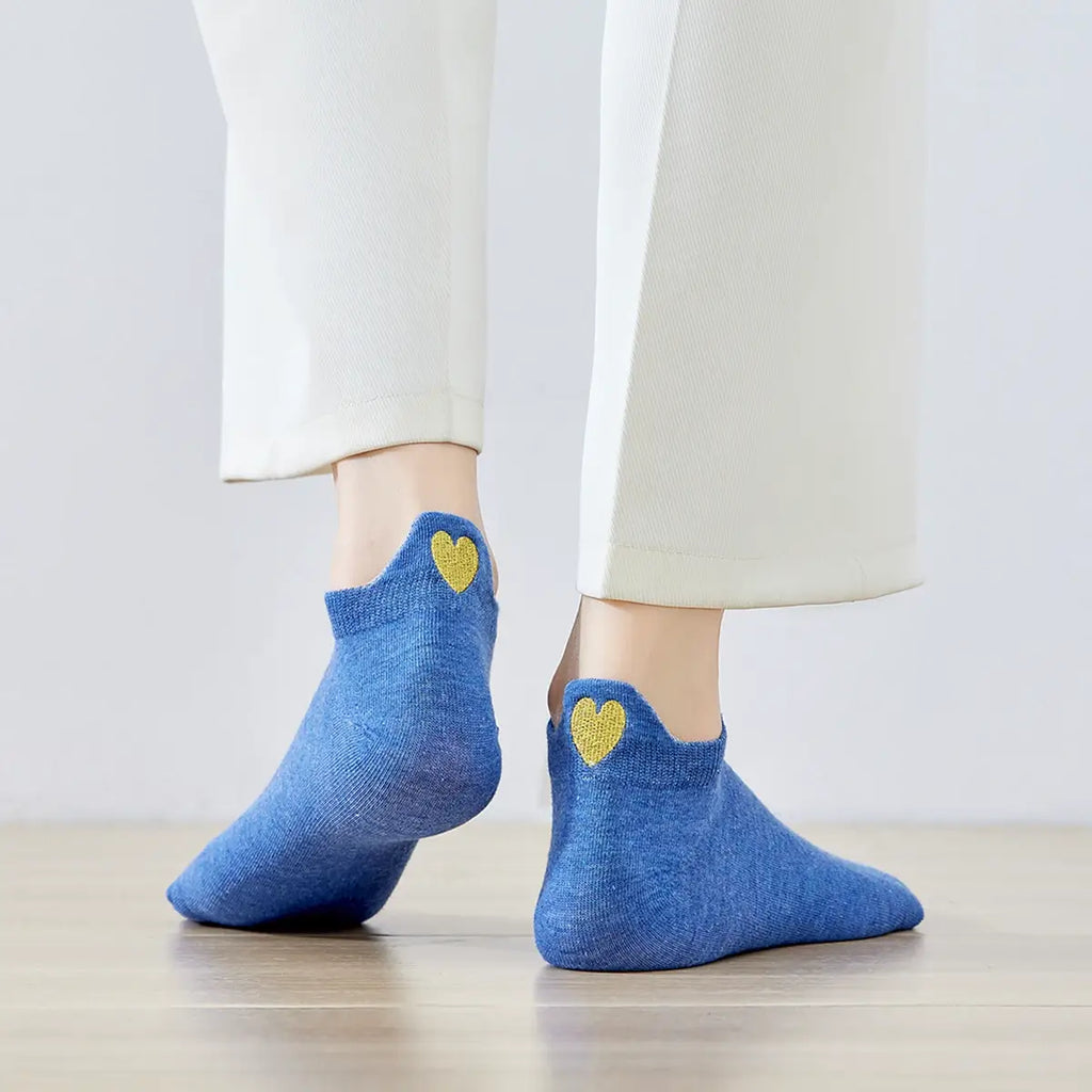 Chaussettes bleu en coton à languette cœur doré pour femme | Chaussettes confortables et élégantes | Idéales pour le quotidien ou les occasions spéciales | Disponibles en plusieurs couleurs