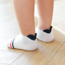 Chaussettes rayure en coton pour enfant à motif cœur | Chaussettes douces et confortables | Disponibles dans une variété de couleurs et de motifs | Un cadeau idéal pour les enfants de tous âges