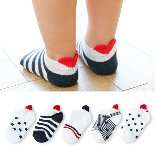 Chaussettes en coton pour enfant à motif cœur | Chaussettes douces et confortables | Disponibles dans une variété de couleurs et de motifs | Un cadeau idéal pour les enfants de tous âges
