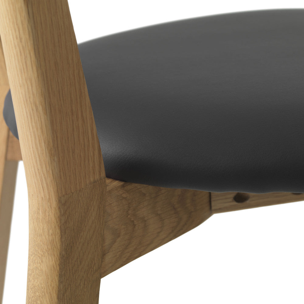 Aude - Set of 2 Bar Stools - Wood and Faux Leather - Light Wood