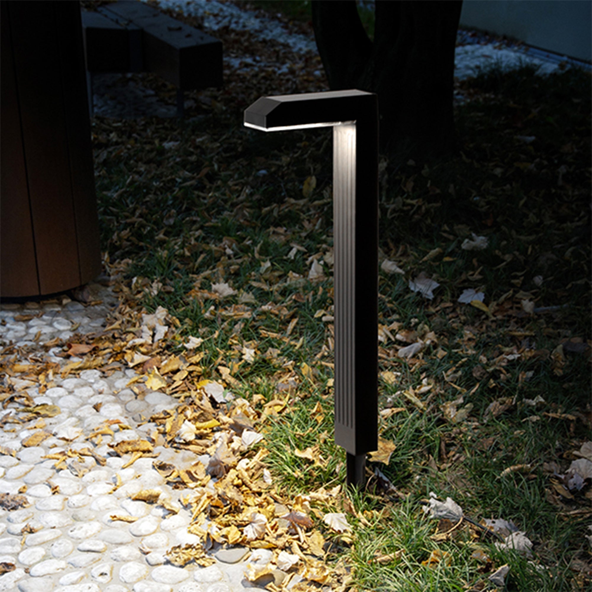 Torly - Borne & Potelet Solaire - Plastique - Noir