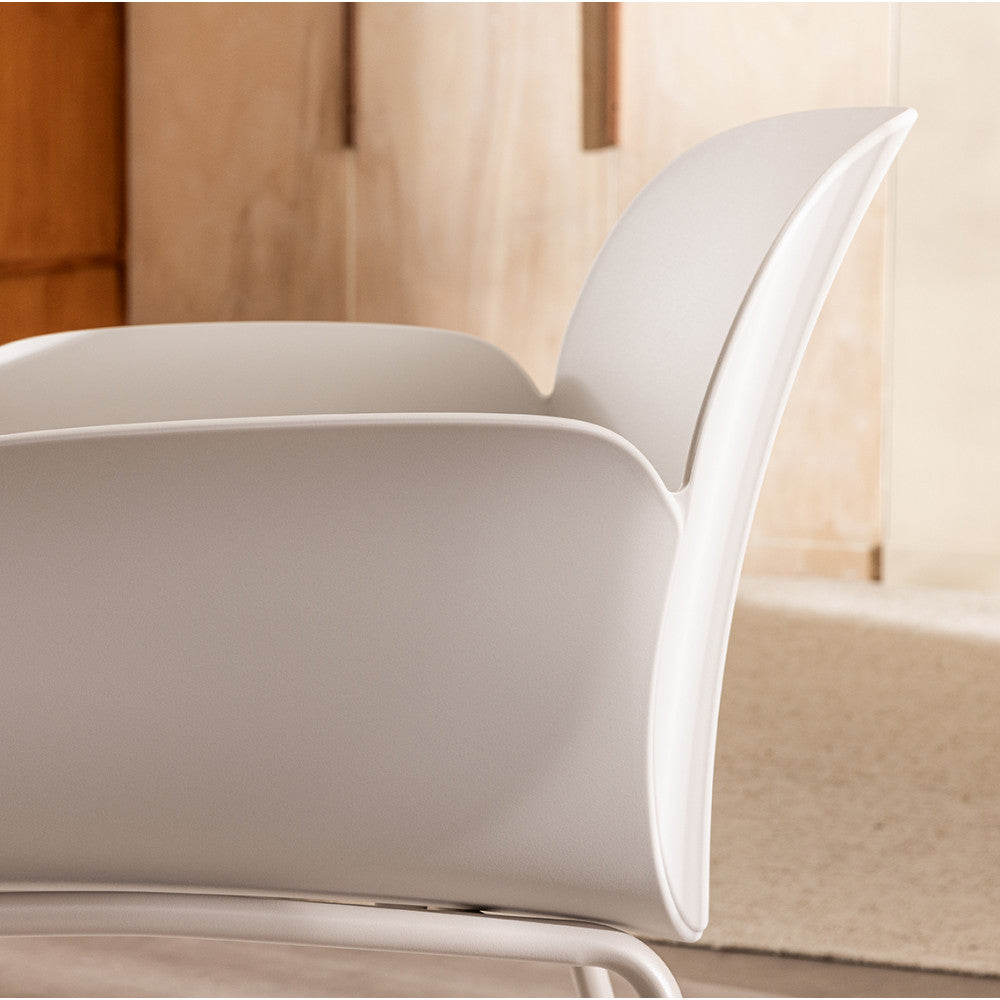 Acapulco - Set Of 4 Indoor And Outdoor Dining Chairs - Plastic And Metal - Beige
