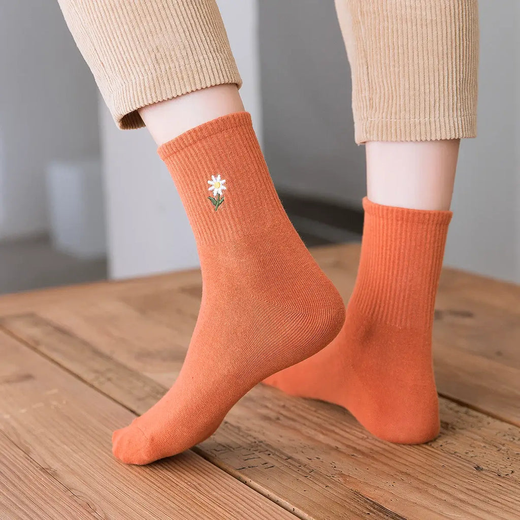 Lot de 5 chaussettes hautes avec marguerite brodée