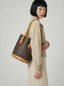 Louis Vuitton Bucket Pm