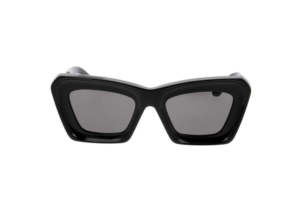 Luxury Eyewear – Okulary Przeciwsłoneczne - Loewe, czarne okulary przeciwsłoneczne, widok z przodu, na jednolitym białym tle