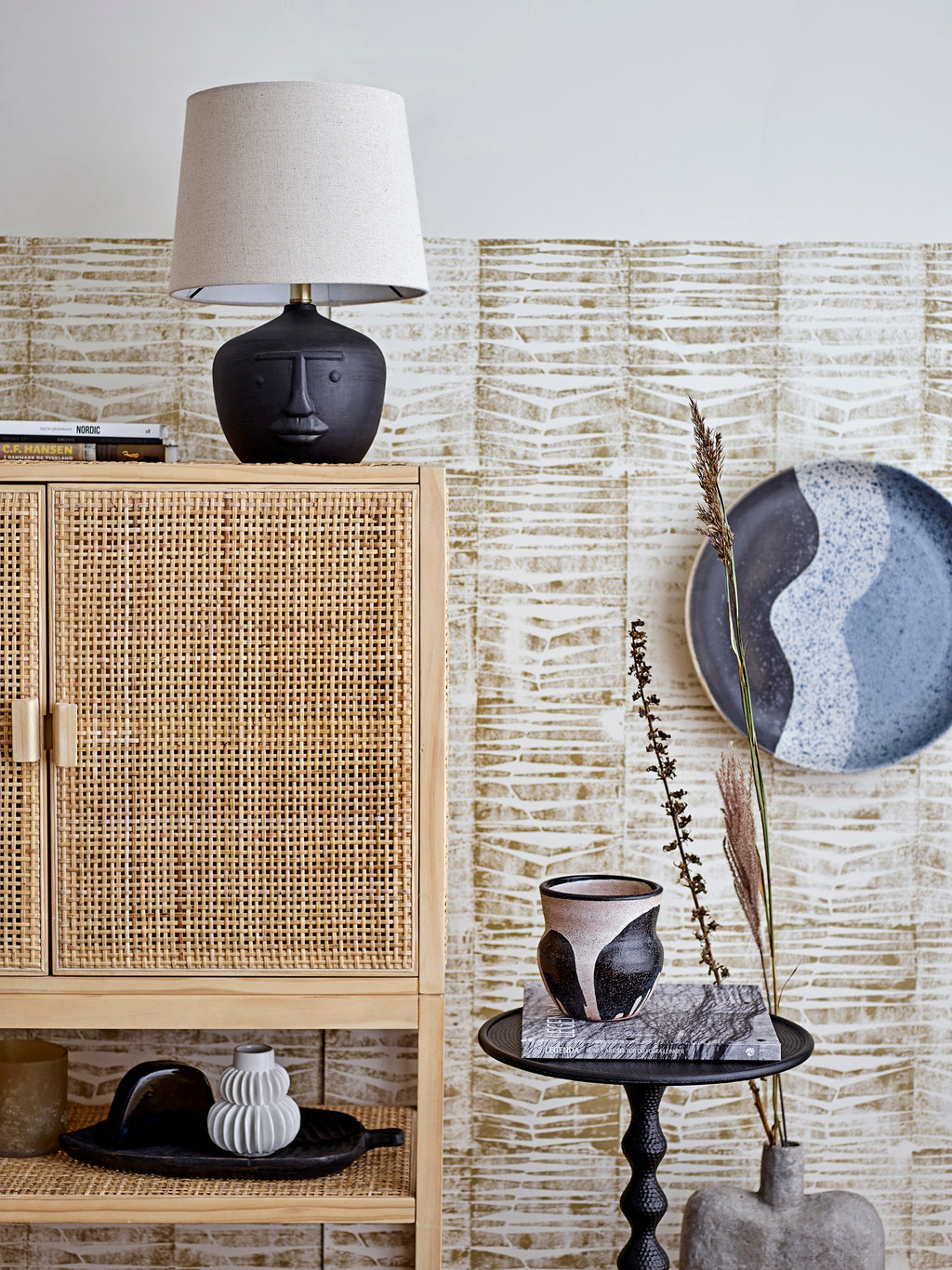 Nala - Plant Pot Cover - Black - Terracotta