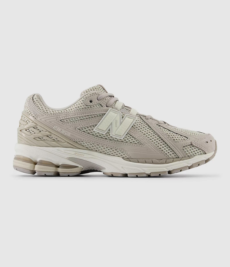 New Balance - Baskets 1906R Moonrock - Femme