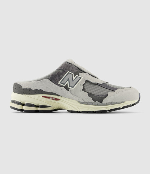 New Balance - Baskets 2002 Raincloud - Femme