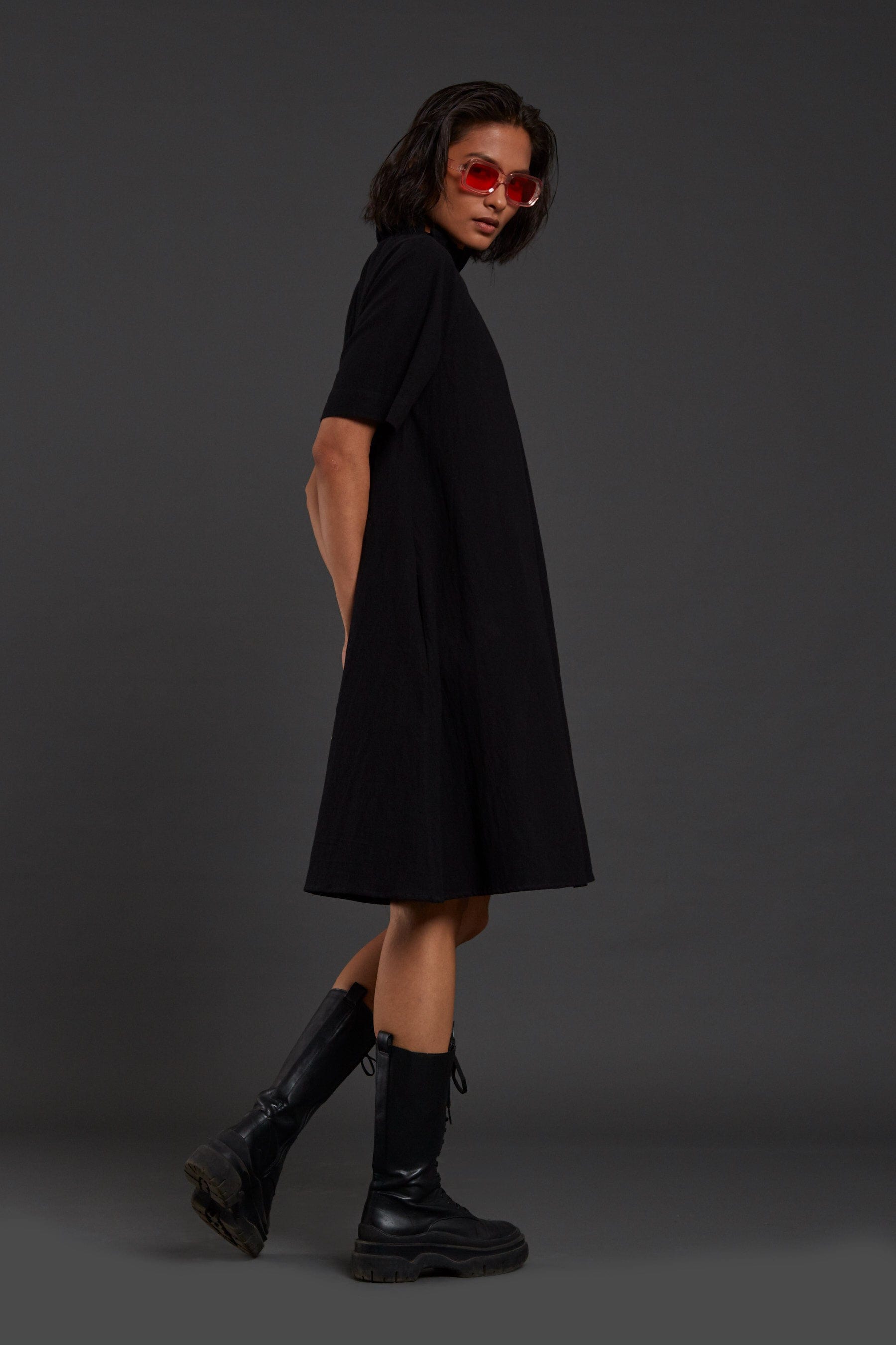 Robe Sutton - Black