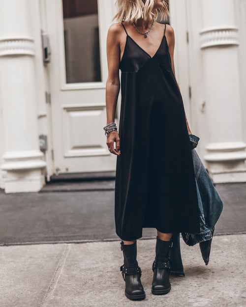 Robe The Black Long Slip