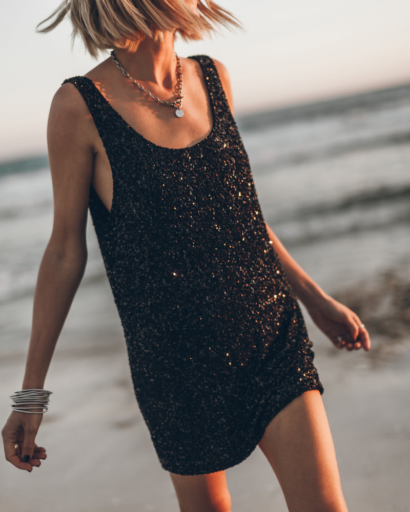 Robe The Black Sequin Tank