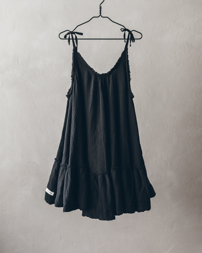 Robe The Dark Ruffle