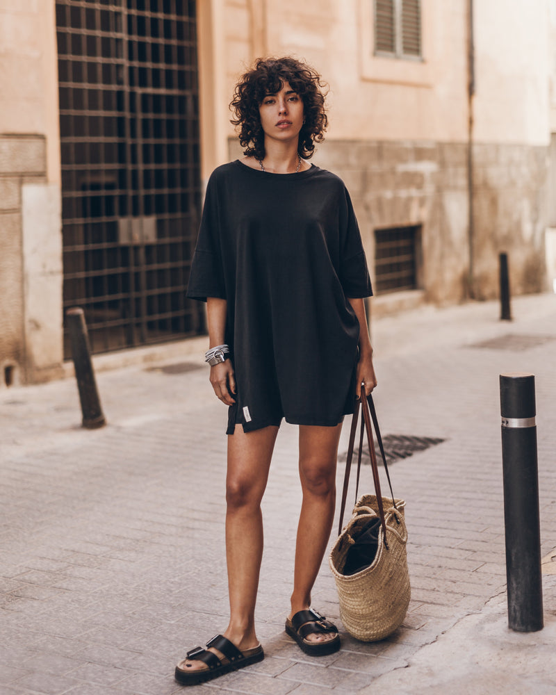 Robe The Dark Loose Short T-Shirt