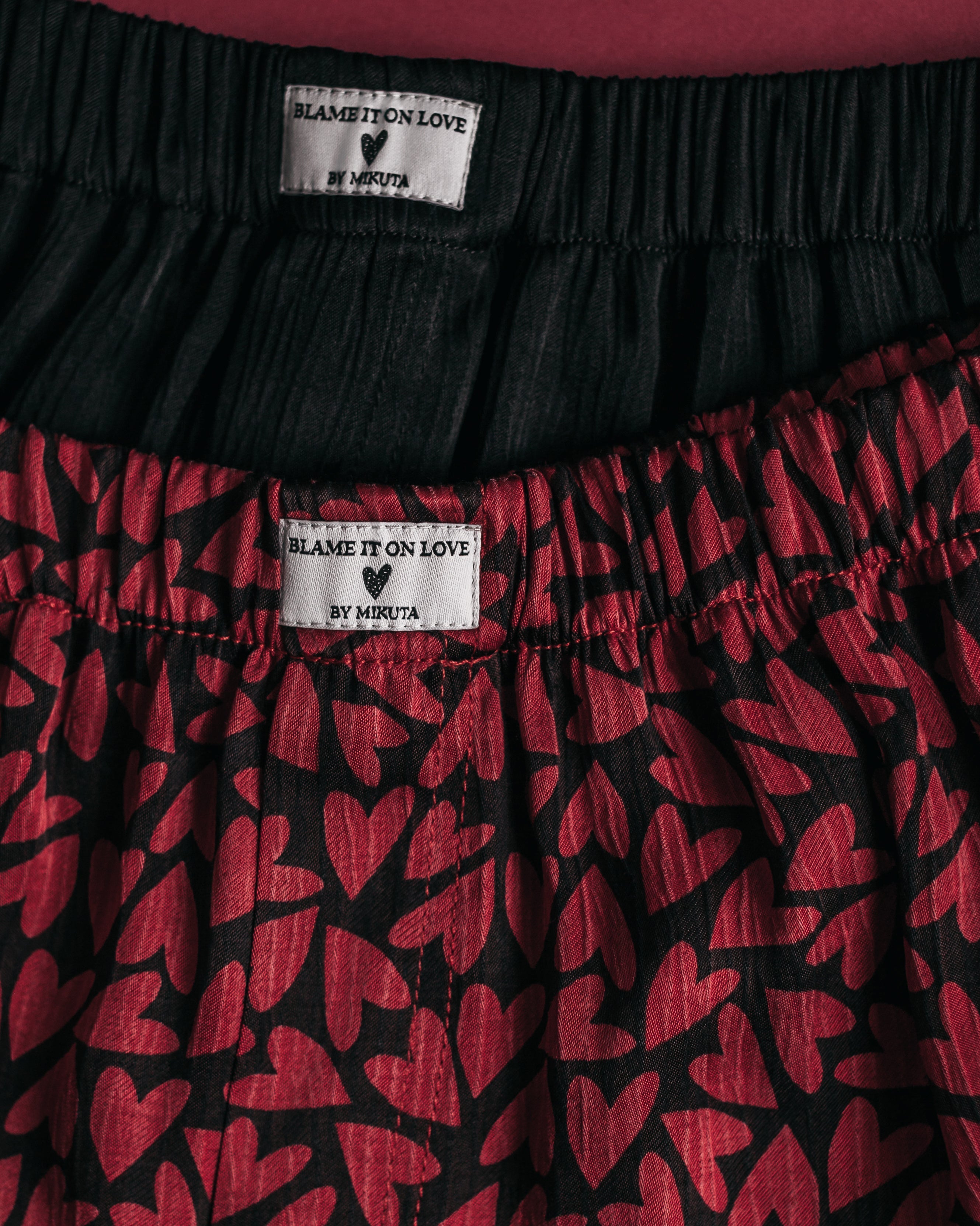 MIKUTA red hearts and black boxer shorts set - Valentine's sleepwear