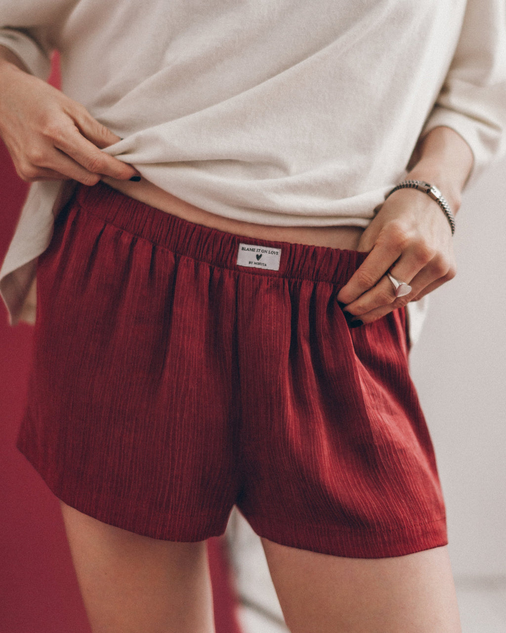 MIKUTA red crinkle boxer shorts with vintage shirt - Valentine's loungewear