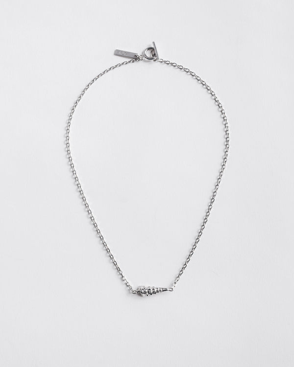 The Shell Necklace
