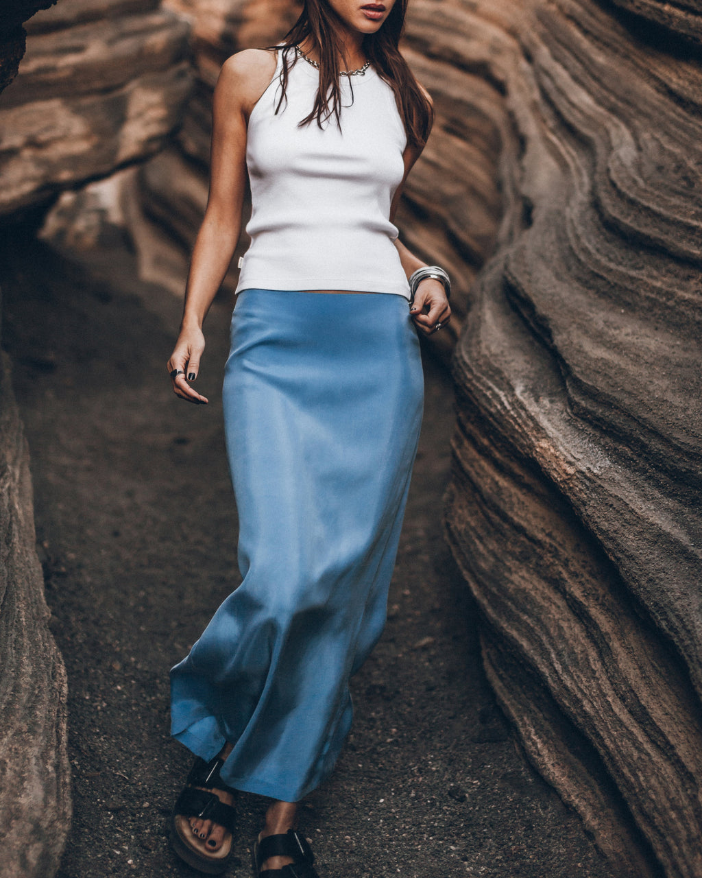 The White Standard Tank Top The Blue Long Cupro Slip Skirt Desert California - Product photo