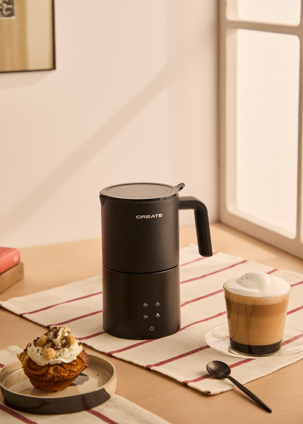 Milk Frother Studio Pro - Dishwasher-Safe Milk Frother & Heater - Black