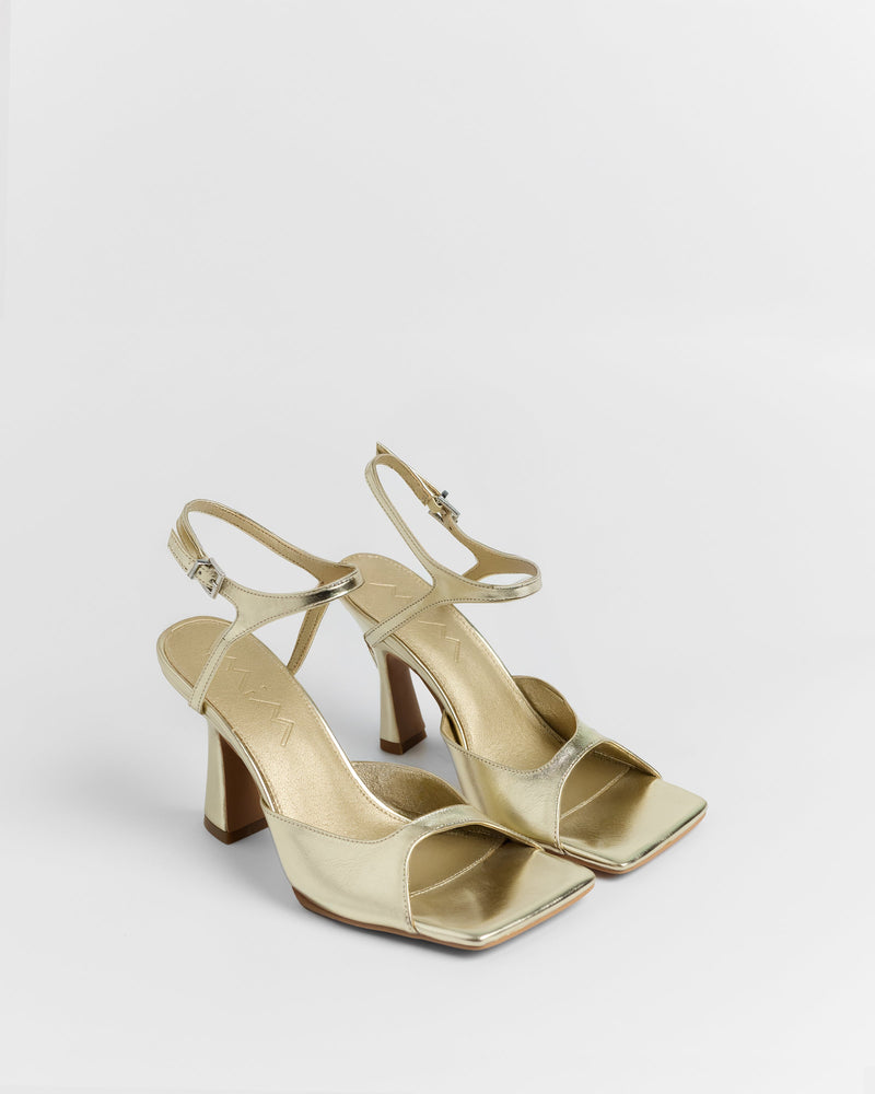 MIM Sandalia de tacón Adele Dorado