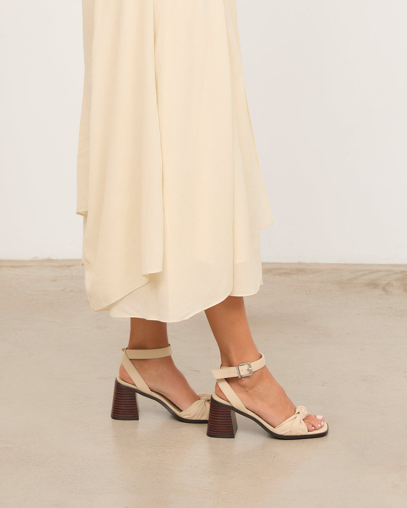 MIM Sandalia de tacón LIANE BEIGE