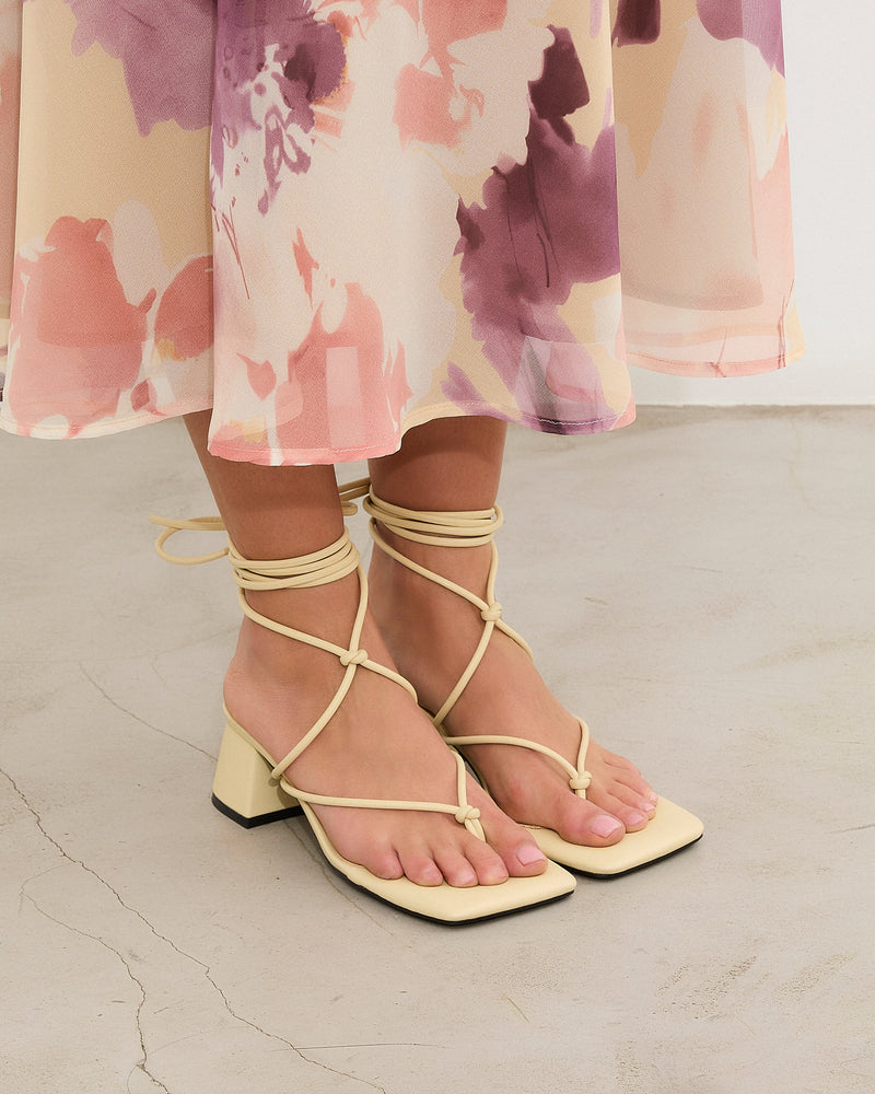 MIM Sandalia de tacón Missy Amarillo