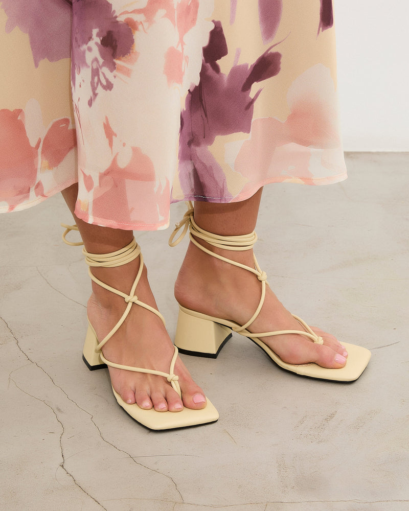 MIM Sandalia de tacón Missy Amarillo