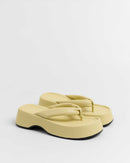MIM Sandalia plana Brust Amarillo