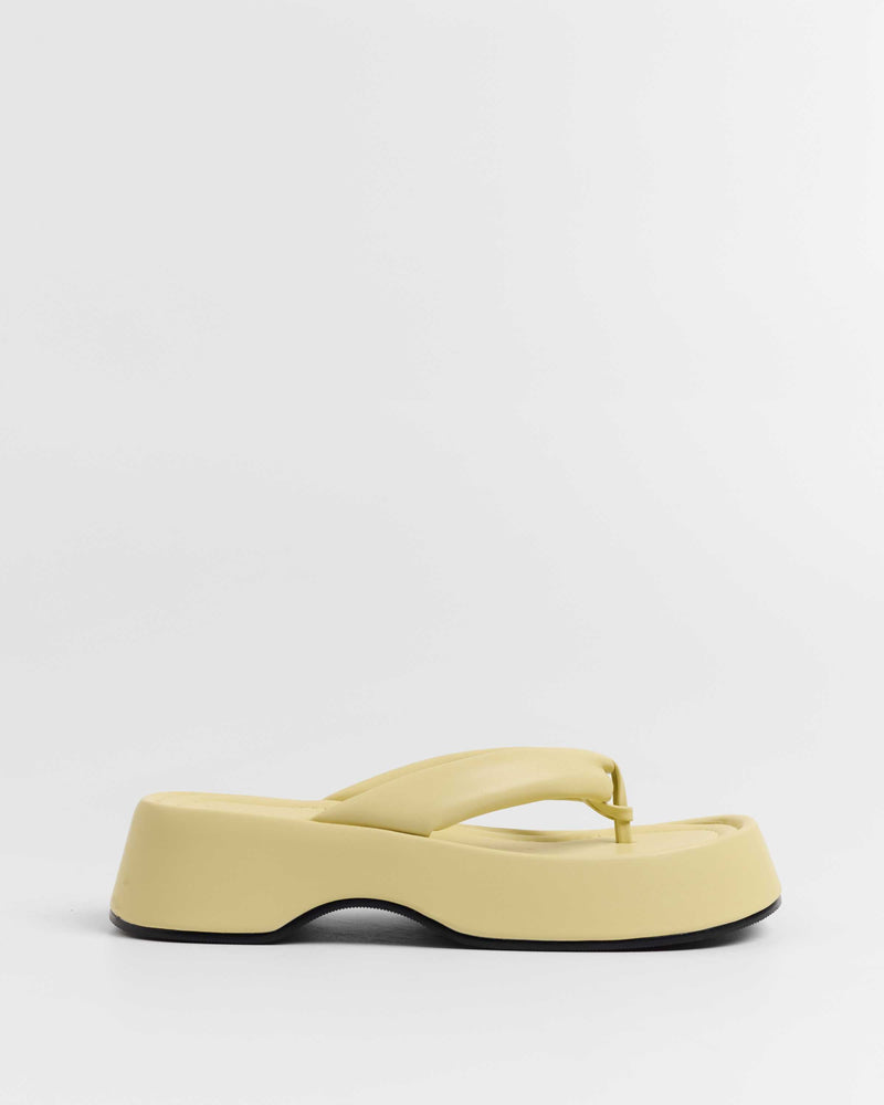 MIM Sandalia plana Brust Amarillo
